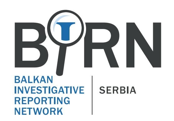 BIRN: Preko eUprave se za vakcinisanje prijavljuju i stranci, dovoljno da imaju srpski mobilni