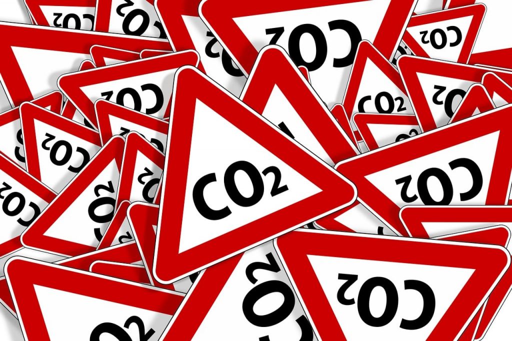Porez na CO2 na spoljnim granicama EU kao instrument zaštite klime i konkurencije