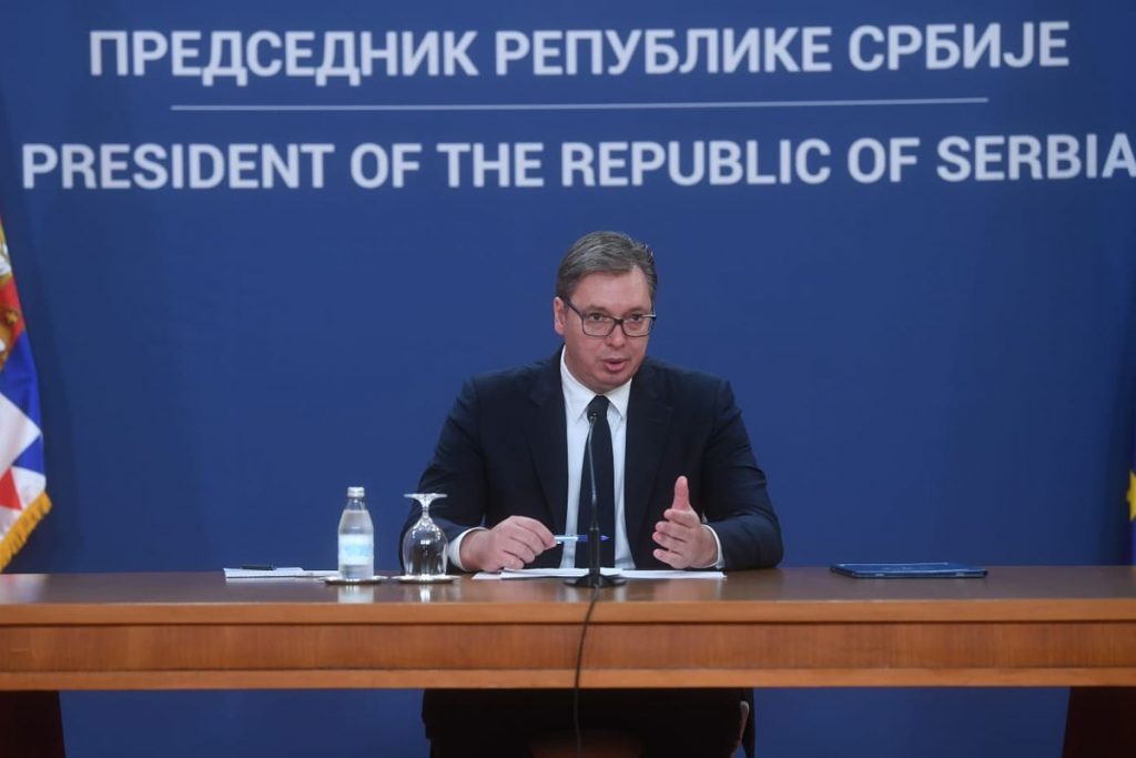Vučić: Bez novih restriktivnih mera osim ako ne budemo dovedeni na ivicu ambisa