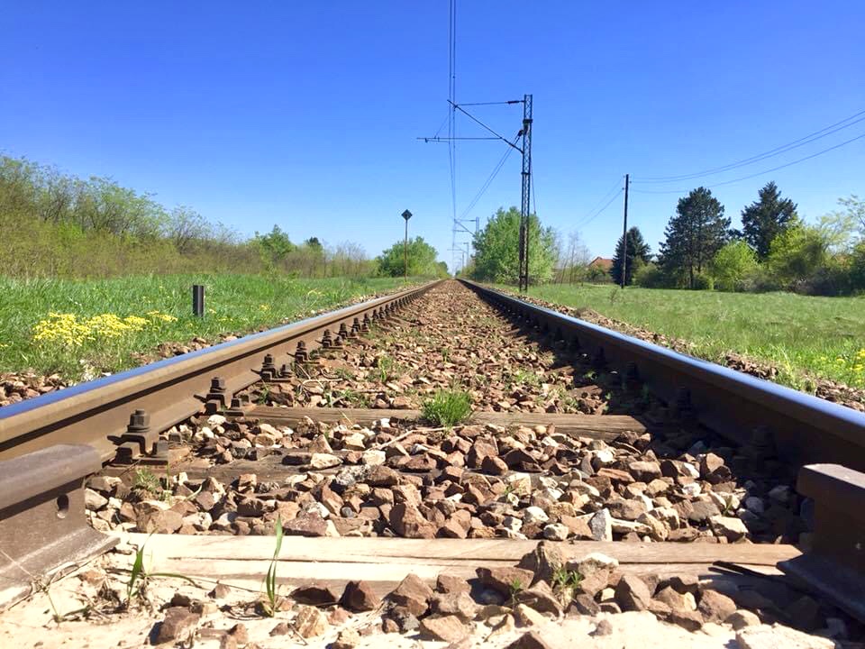 Počelo uklanjanje starih šina u okviru pripremnih radova za rekonstrukciju pruge Subotica-Horgoš